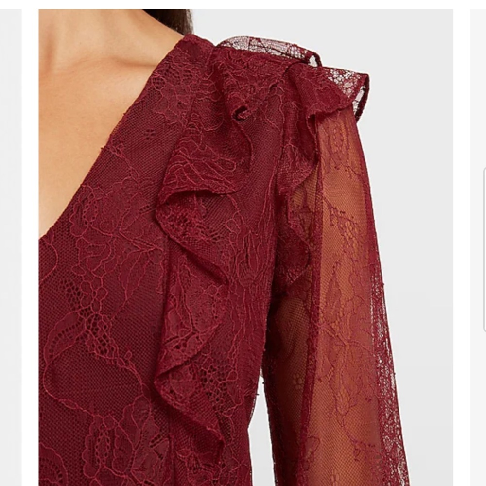 Express, woman’s, Lace Ruffle Front V-Neck Top, size Lg. - Picture 3 of 11